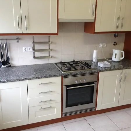 Apartment Ramalho T3 *